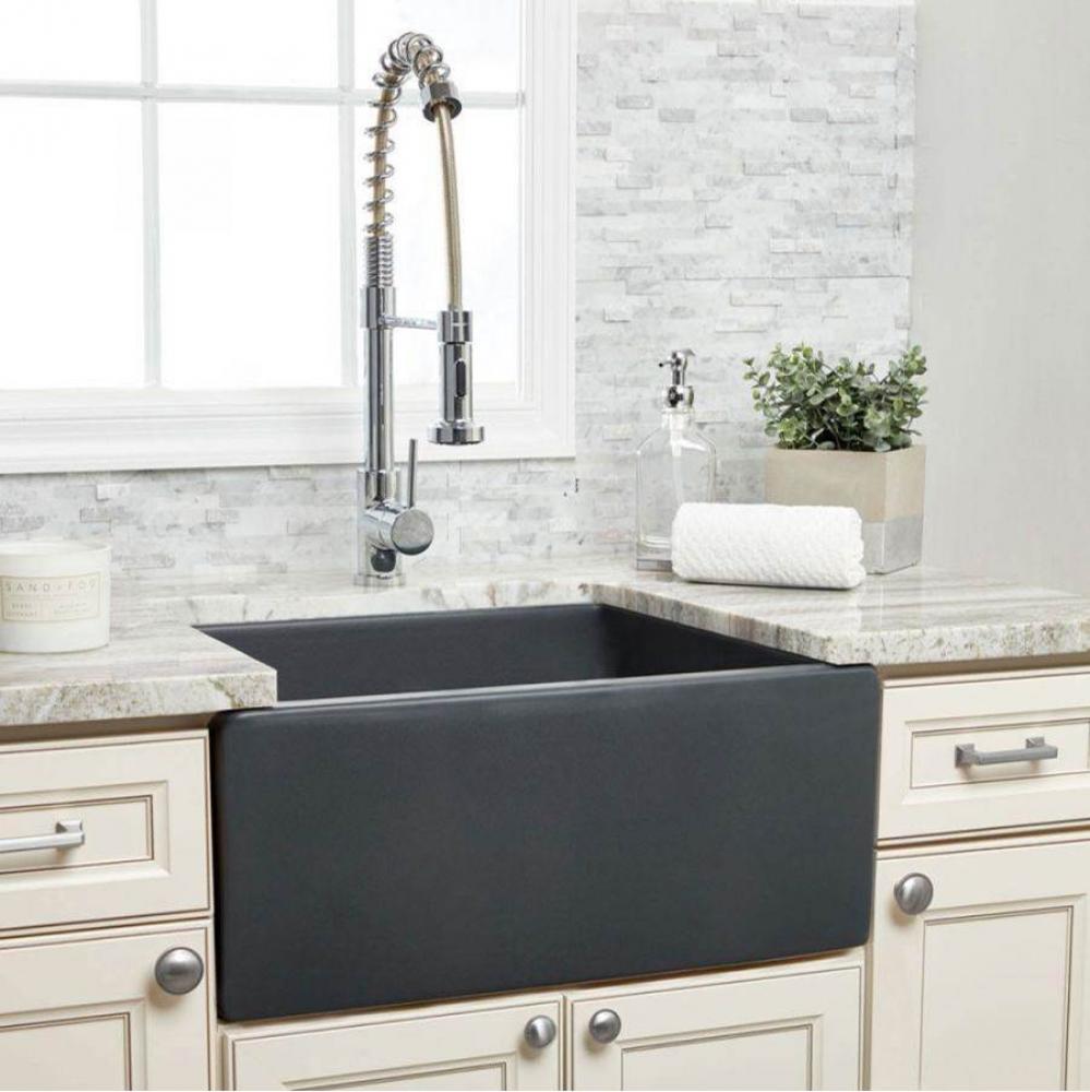 24&apos;&apos; x 18&apos;&apos; Reversible Fireclay Farmhouse Sink